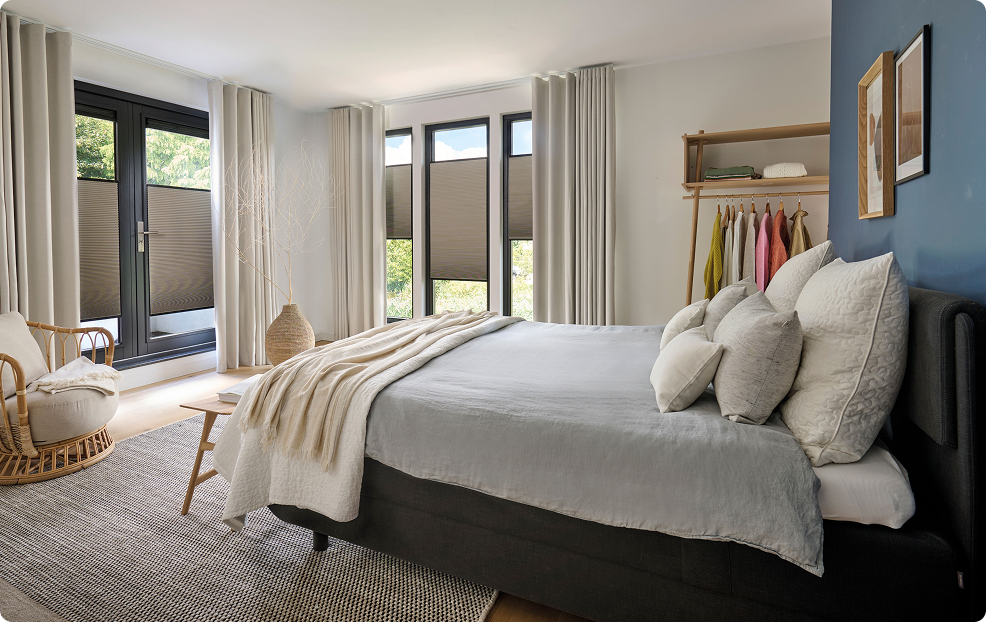 Made to measure thermal curtains