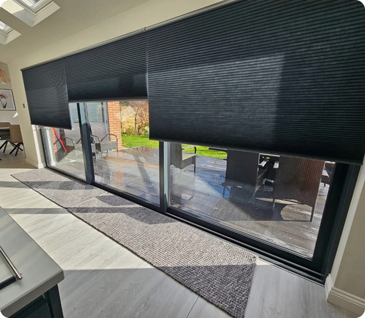 Blackout blinds